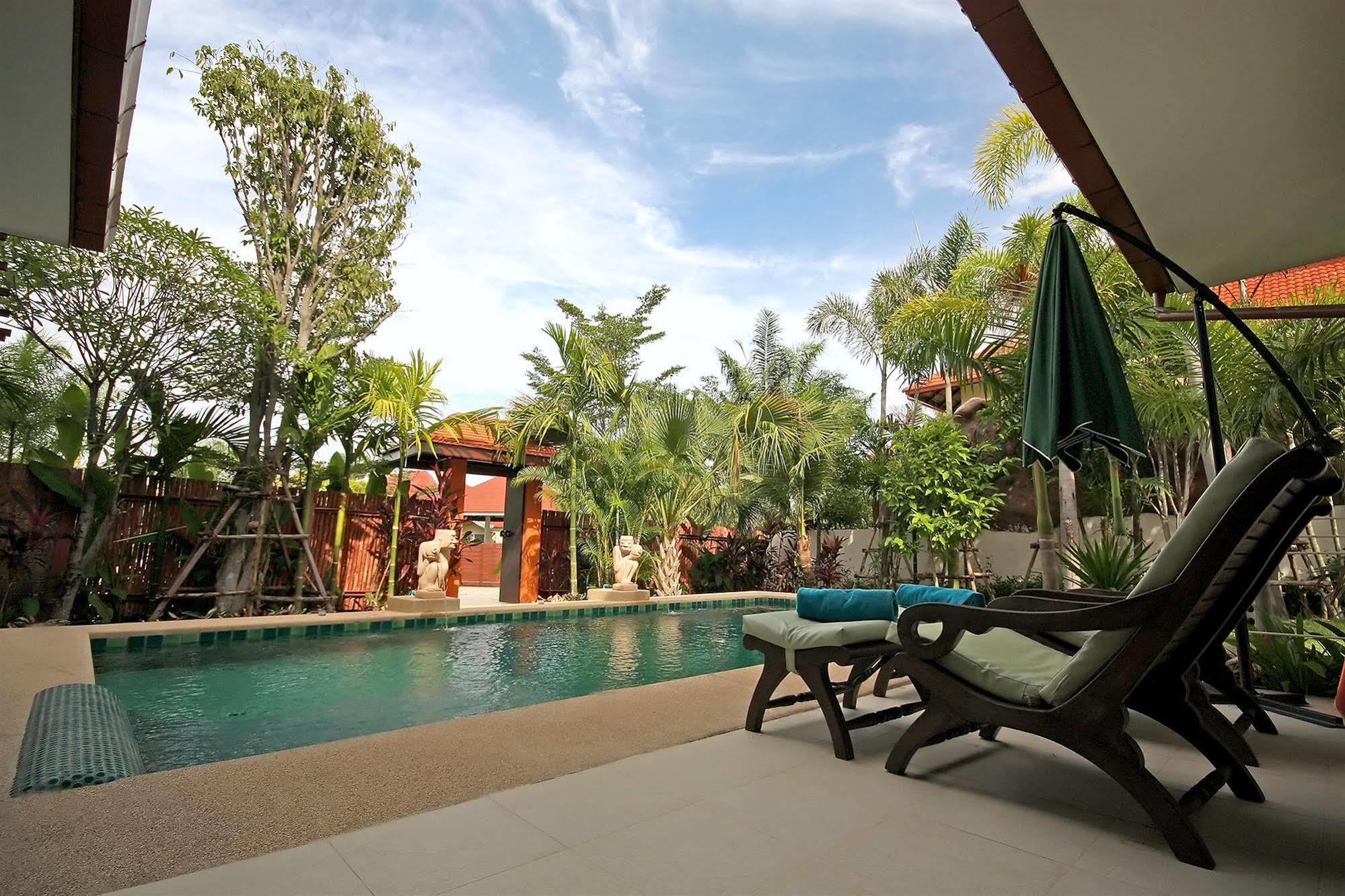 Thai Thani Pool Villa Resort Jomtien Beach Esterno foto