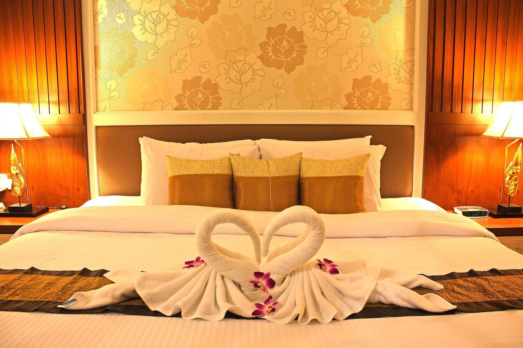 Thai Thani Pool Villa Resort Jomtien Beach Esterno foto